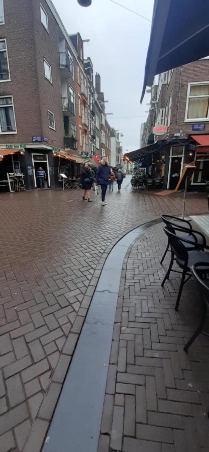Charlotte, Not For Parties, Not A Hotel, Room With Shared Bathroom, No Kitchen Amsterdam Exterior photo